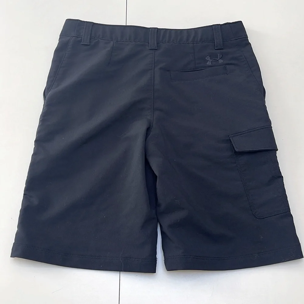 ❤️ UNDER ARMOUR Youth Shorts Size M